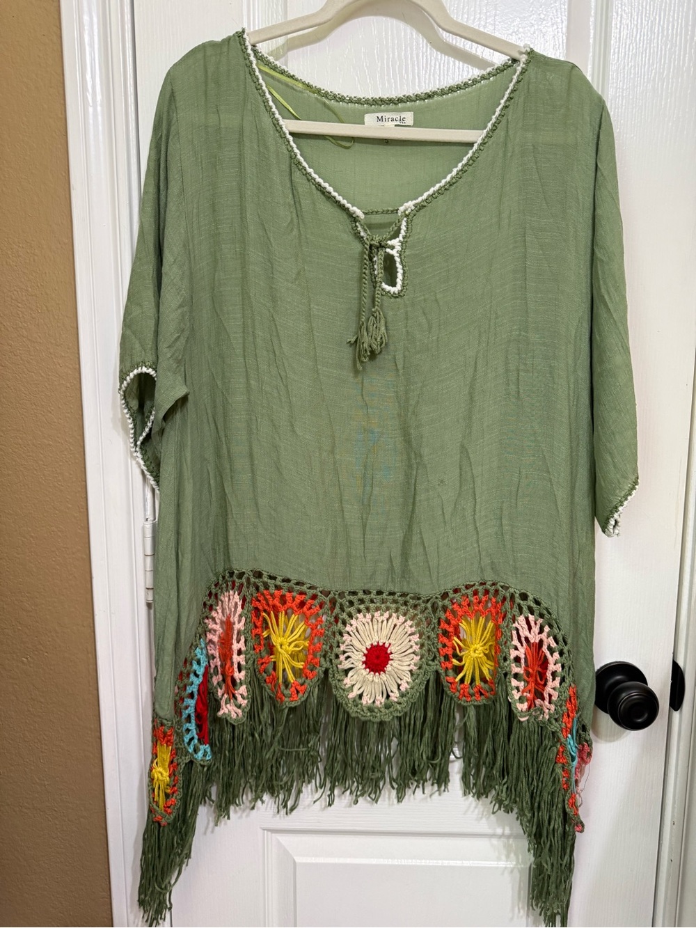 NWT Miracle M L p22 Olive Green Boho Fringe Top Colorful Crochet Accents - Picture 2 of 10
